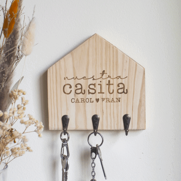 Cuelga Llaves Personalizado – Regalo Único y Funcional para el Hogar